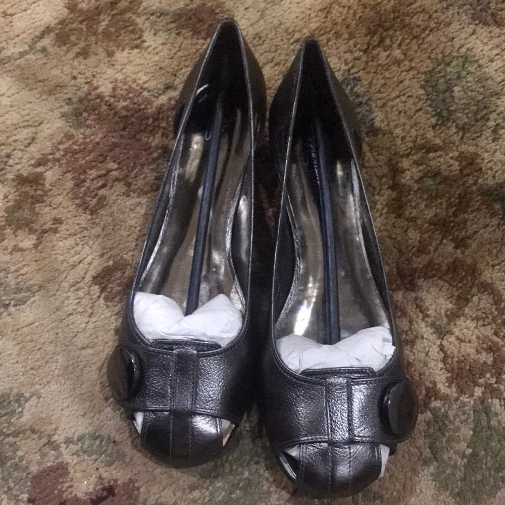 Mariana by Golc Pewter Metallic Sandel/Flats